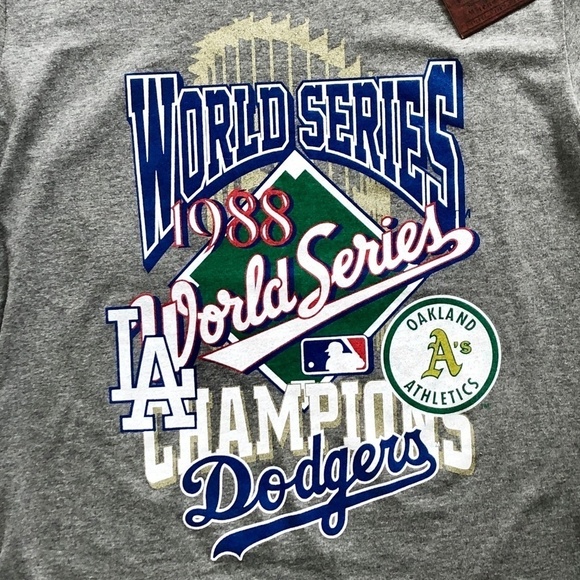 Mitchell & Ness, T Shirt, 1988, World Series Champions, LA Dodgers Size Med, NEW - Picture 7 of 8